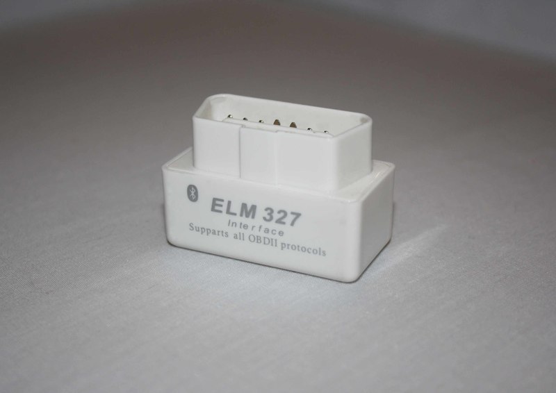 Bluetooth адаптер ELM327